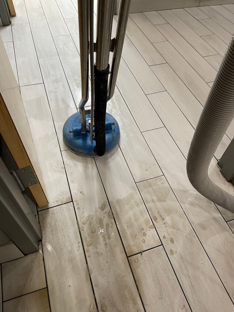 Tile & Grout Cleaning in West Palm Beach, FL – Get Your Floors Looking Like New!